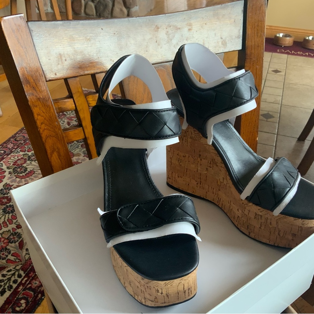 Elegant Black Wedge Sandals